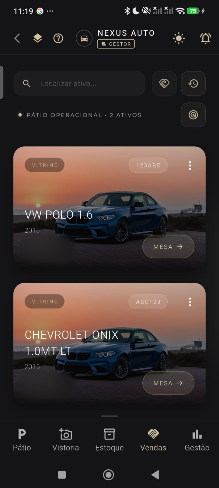 Vitrine de veículos do pátio no Nexus